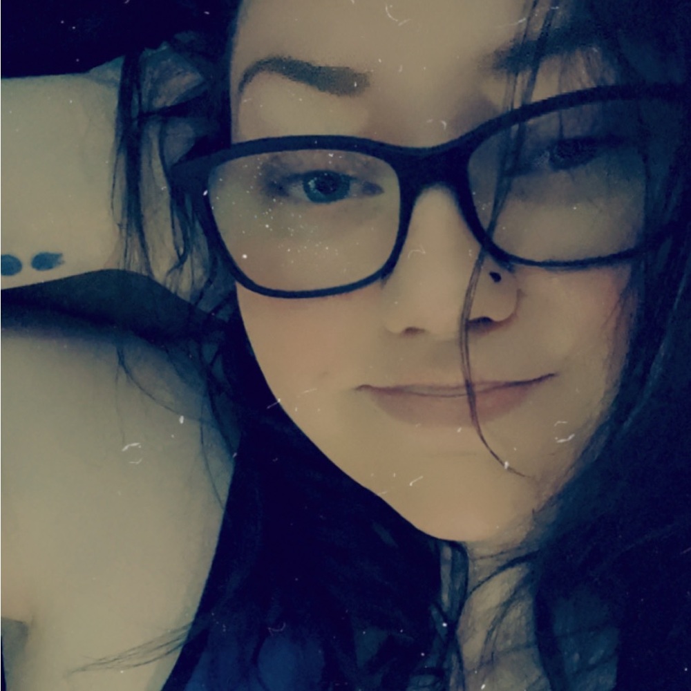 Meet your Posher, Tiffany